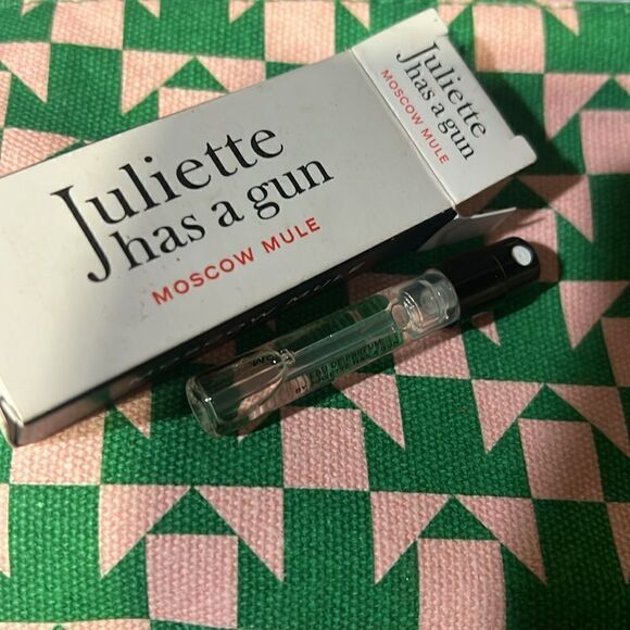 Moisturizing Lotion CLINQUE, Anika Instant Shine Hair Mask & Moscow Mule Perfume - Picture 10 of 10